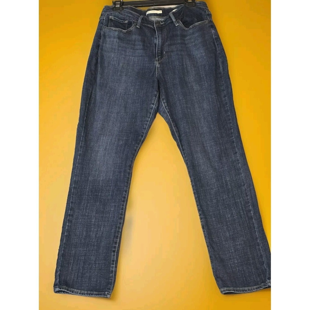 Levis Womens‎ Size 10 32x29 Classic Straight Stretch Mid Rise Blue Jeans Denim